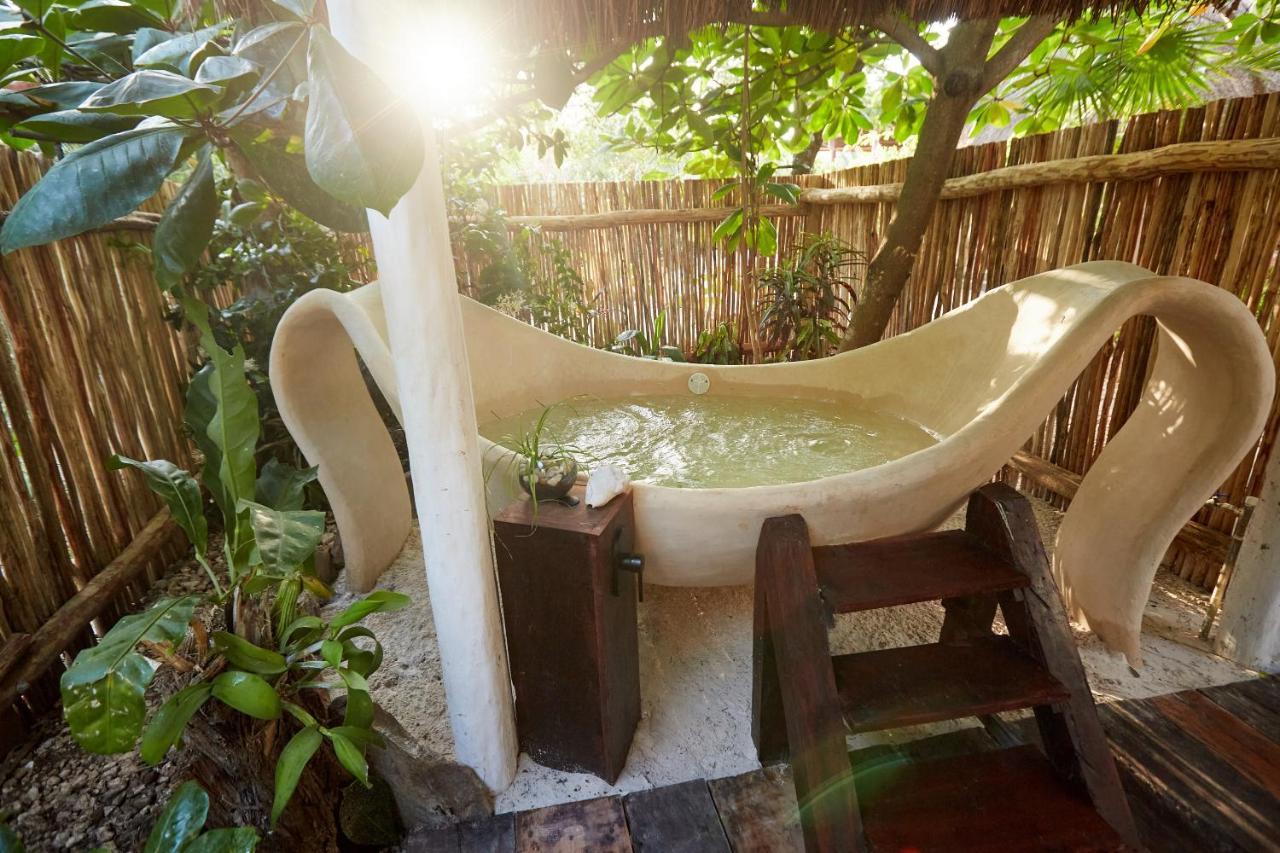Hotel Roc Luxe Tulum Extérieur photo