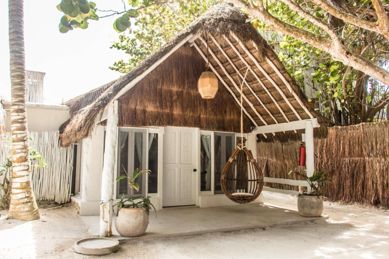 Hotel Roc Luxe Tulum Extérieur photo
