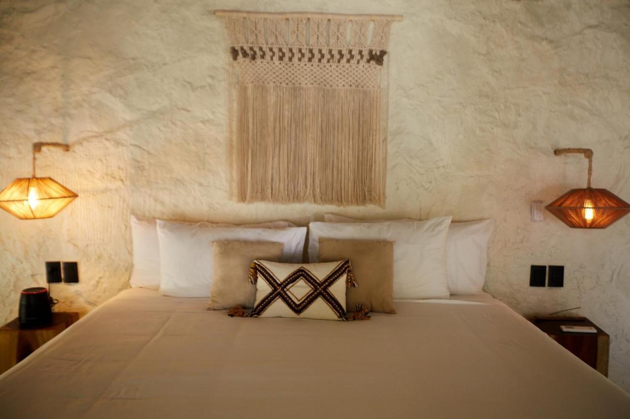 Hotel Roc Luxe Tulum Extérieur photo