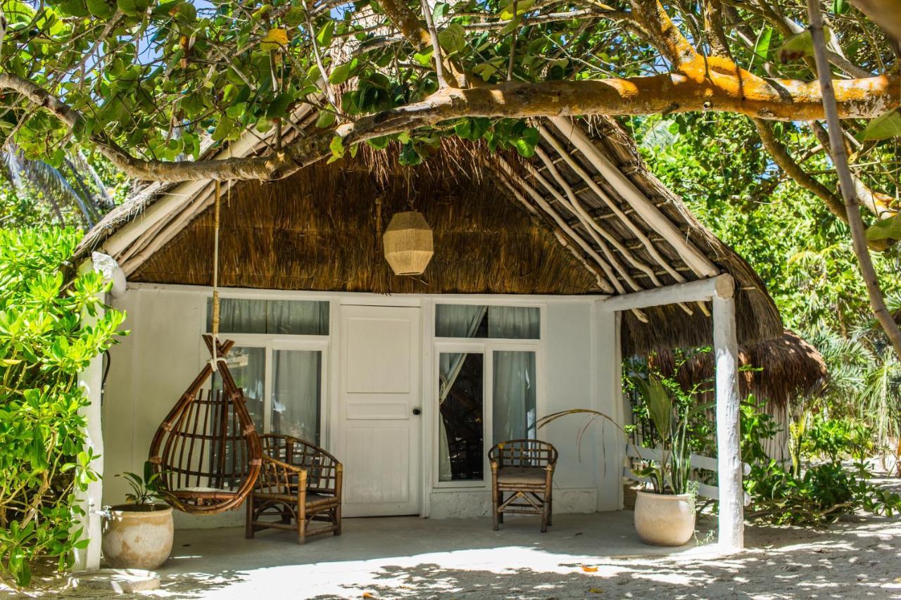 Hotel Roc Luxe Tulum Extérieur photo
